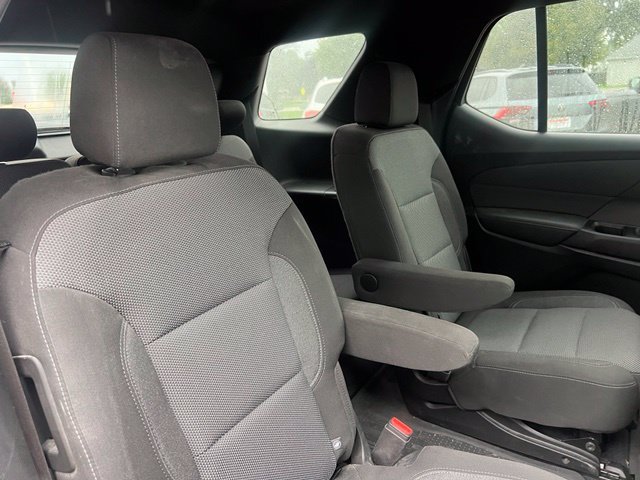 Used 2023 Chevrolet Traverse LT AWD/4WD image 12