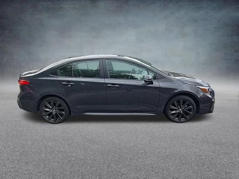 Used 2025 Toyota Corolla SE FWD image 8