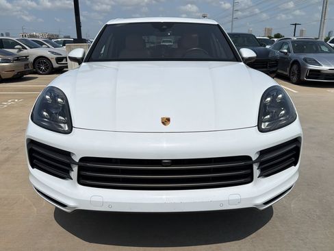 Certified 2022 Porsche Cayenne Platinum Edition AWD/4WD image 6