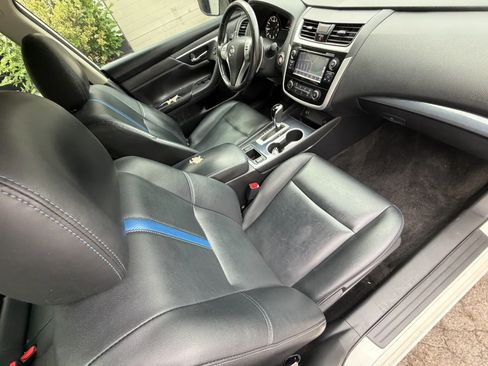 Used 2018 Nissan Altima 2.5 SR w/ SR Special Edition FWD image 40