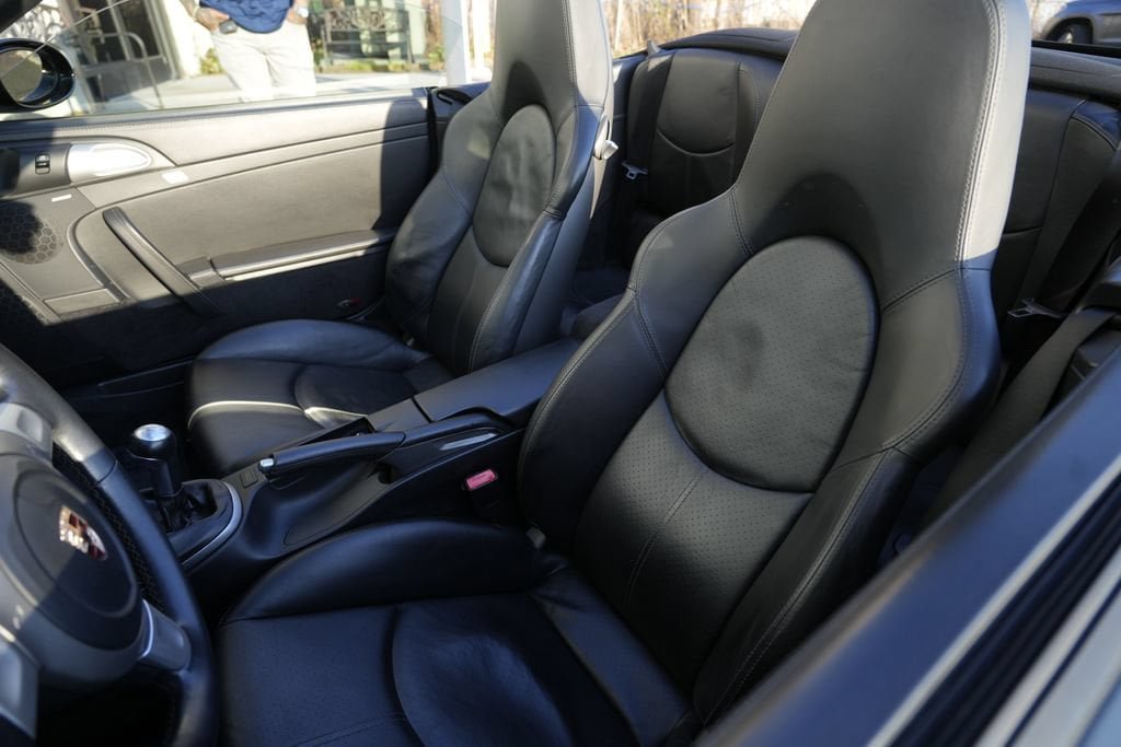 Used 2006 Porsche 911 Carrera S RWD image 23