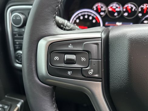 Used 2022 Chevrolet Silverado 1500 LT Trail Boss w/ Safety Package image 17