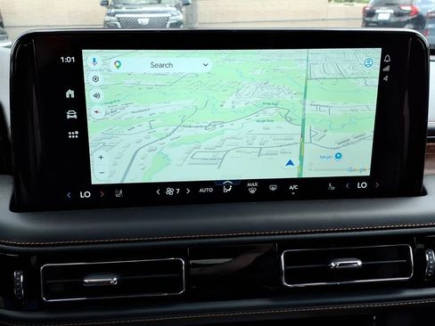 Used 2025 Lincoln Aviator Black Label w/ Jet Appearance Package AWD/4WD image 19