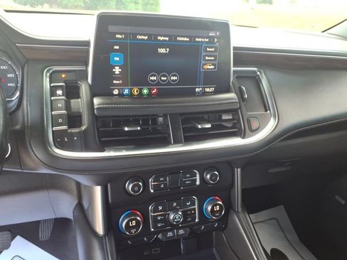 Used 2021 Chevrolet Tahoe Z71 AWD/4WD image 10
