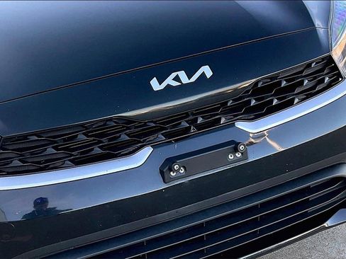 Certified 2023 Kia Forte LXS image 30