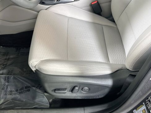 Used 2020 Hyundai Tucson Value w/ Cargo Package image 18