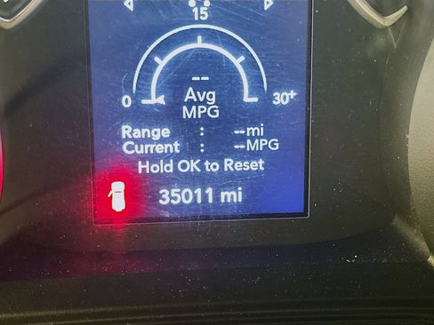 Used 2025 Jeep Wrangler Unlimited Sport AWD/4WD image 19
