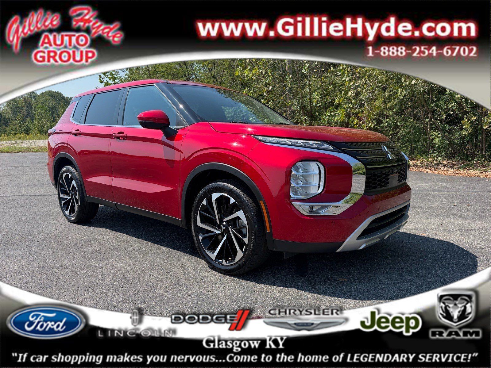 Used 2023 Mitsubishi Outlander SE FWD image 1