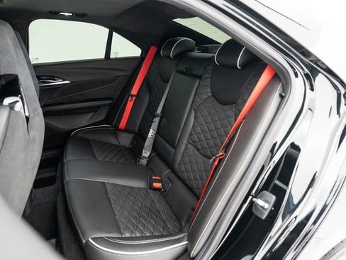 Used 2022 Cadillac CT4 V Blackwing w/ Carbon Fiber 1 Package image 39