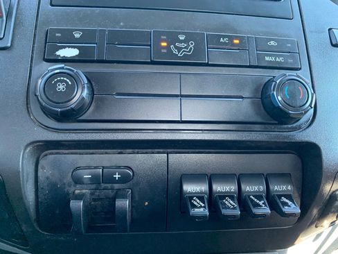 Used 2013 Ford F450 XL w/ Snow Plow Prep Pkg image 17