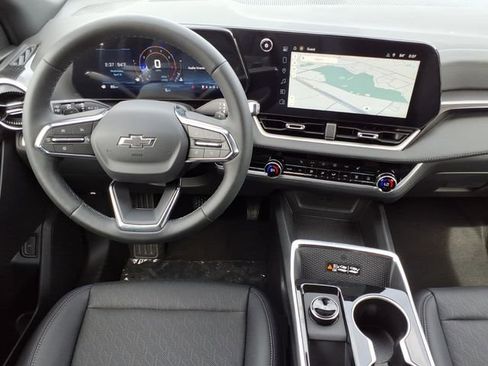 New 2026 Chevrolet Equinox LT FWD image 12