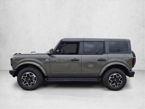New 2026 Ford Bronco Outer Banks AWD/4WD image 5
