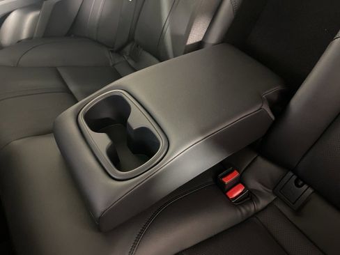 Used 2025 Toyota Camry XSE image 19