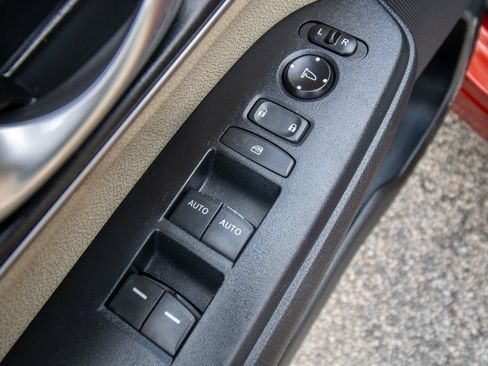Used 2019 Honda CR-V EX image 11