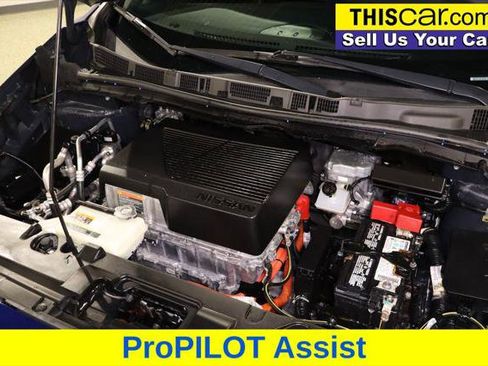 Used 2022 Nissan Leaf SV w/ SV Technology Package image 22