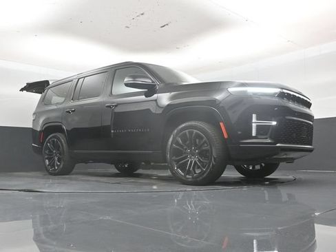 New 2026 Jeep Grand Wagoneer Summit AWD/4WD image 49