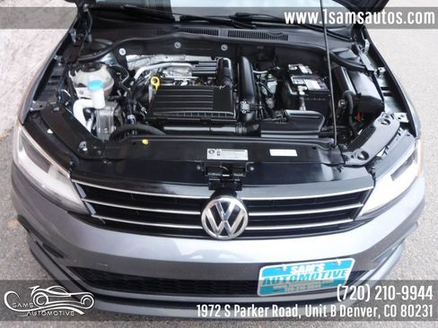 Used 2018 Volkswagen Jetta Wolfsburg Edition image 31
