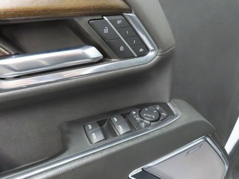 Used 2024 Chevrolet Silverado 2500 High Country image 58