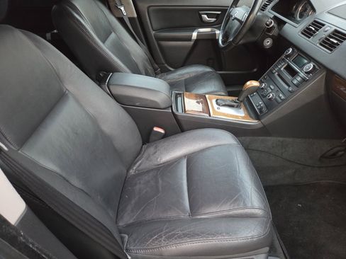 Used 2012 Volvo XC90 3.2 image 17