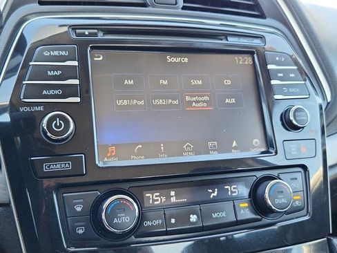 Used 2018 Nissan Maxima 3.5 SV image 19