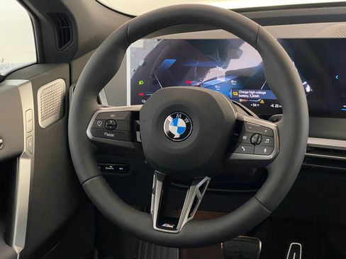 New 2026 BMW iX xDrive60 w/ M Sport Package image 16