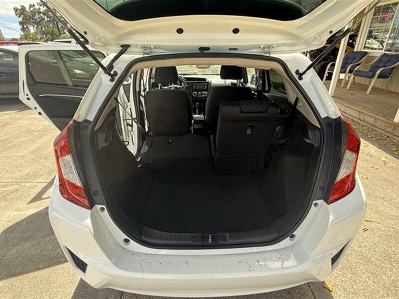 Used 2016 Honda Fit LX image 19