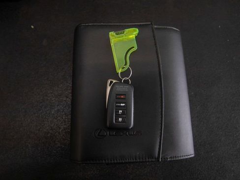 Used 2023 Lexus IS 350 F Sport image 39