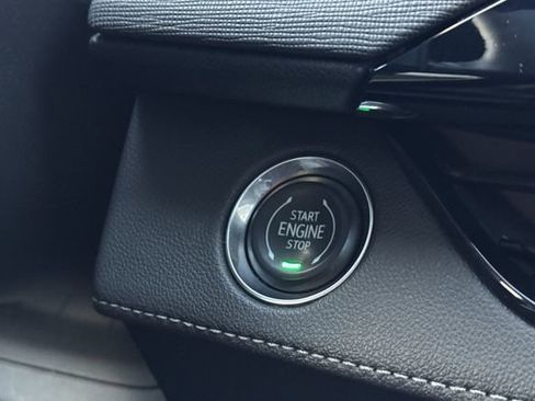 Used 2025 Buick Enclave Preferred image 29