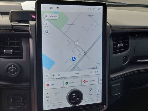 Used 2023 Ford Expedition Platinum image 23