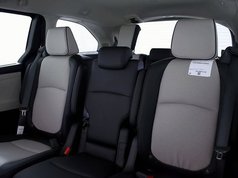 New 2026 Honda Odyssey Elite image 16