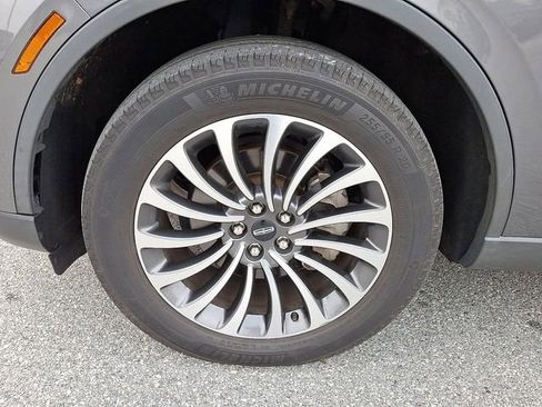 Used 2021 Lincoln Aviator Reserve w/ Elements Package Plus image 29