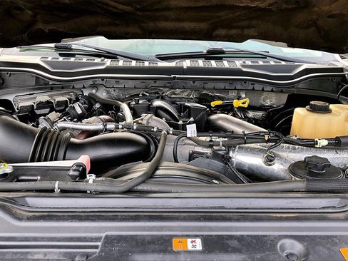 Used 2017 Ford F350 Lariat w/ Tow Technology Bundle image 33