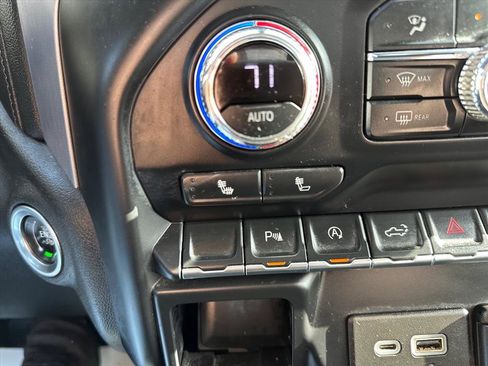 Used 2020 GMC Sierra 1500 SLE w/ SLE Convenience Package image 34