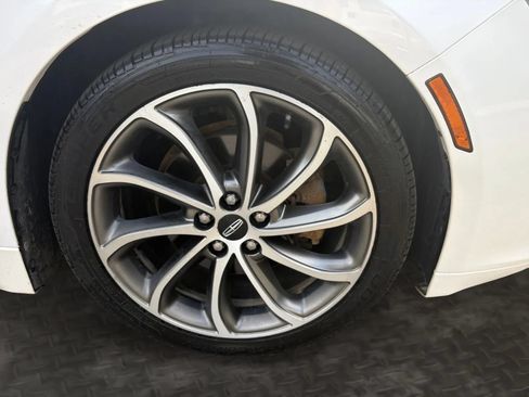 Used 2018 Lincoln MKZ Reserve w/ Magnetic Appearance Package AWD/4WD image 38