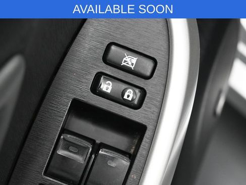 Used 2015 Toyota Prius Four w/ Deluxe Solar Roof Package FWD image 12