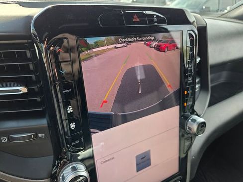 New 2026 RAM 2500 Tradesman AWD/4WD image 32