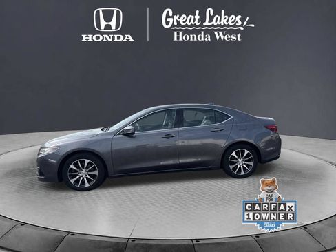 Used 2017 Acura TLX FWD image 14