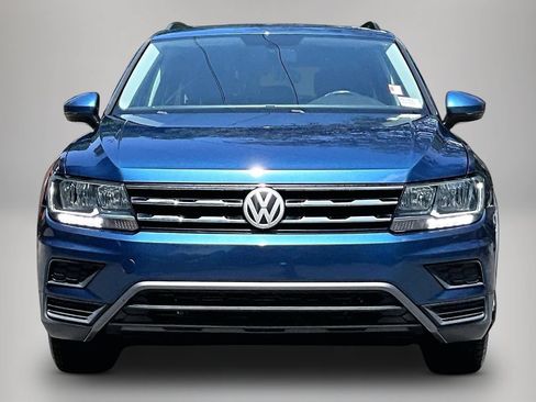 Used 2018 Volkswagen Tiguan SE FWD image 3