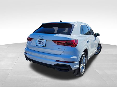 Certified 2023 Audi Q3 2.0T Premium w/ Convenience Package image 7