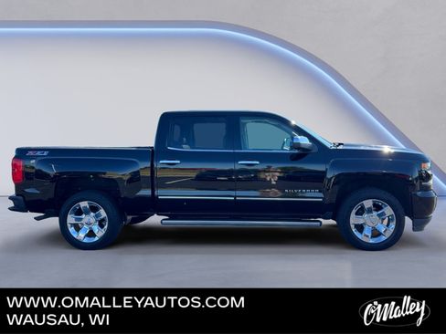 Used 2017 Chevrolet Silverado 1500 LTZ Z71 w/ LTZ Plus Package AWD/4WD image 6