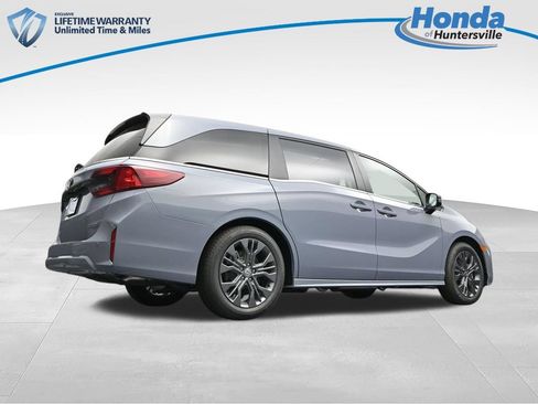 New 2026 Honda Odyssey Touring image 43