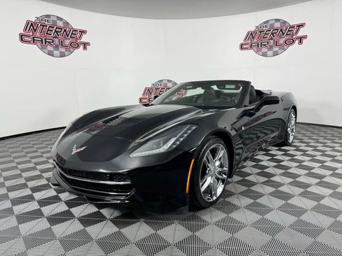 Used 2019 Chevrolet Corvette Stingray Convertible w/ 3LT Preferred Equipment Group image 5