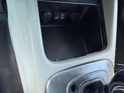 Used 2016 Kia Forte EX image 12