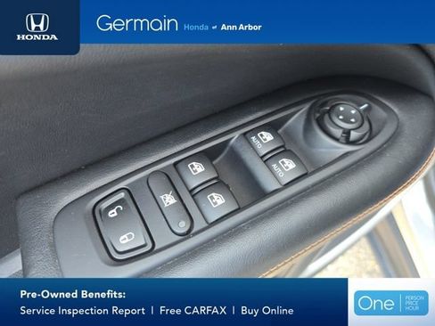 Used 2020 Jeep Compass Limited AWD/4WD image 16