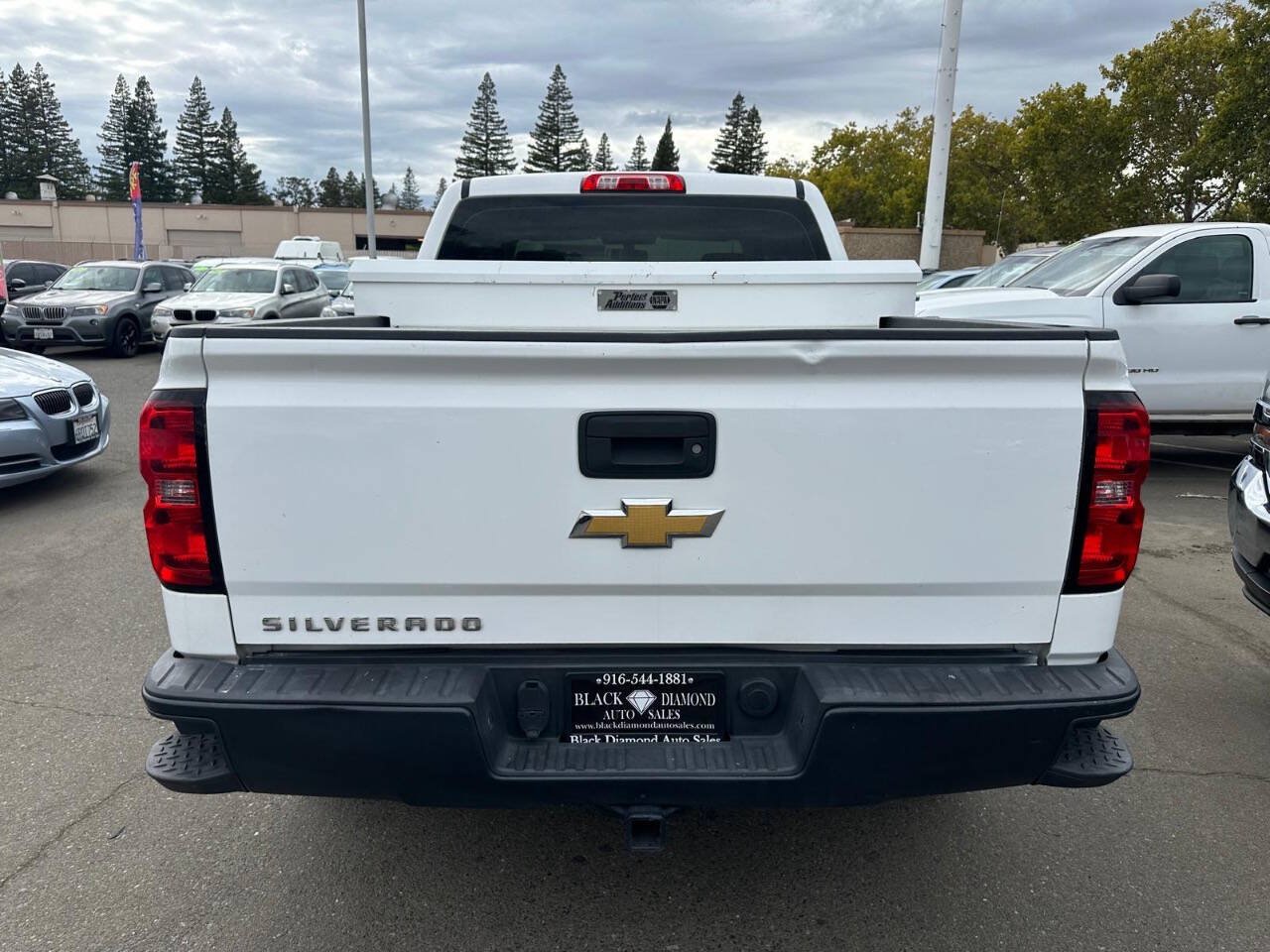 Used 2015 Chevrolet Silverado 1500 W/T w/ Trailering Package RWD image 9