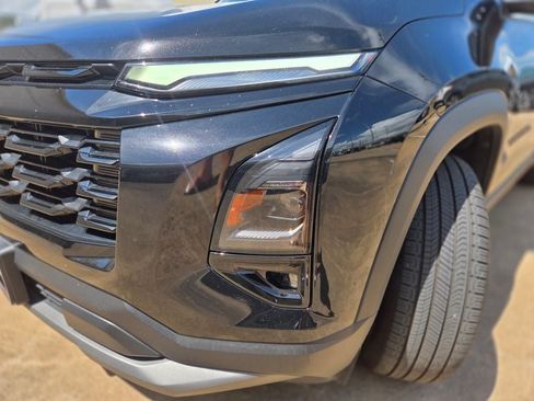 Used 2026 Chevrolet Equinox LT w/ Convenience Package II FWD image 32