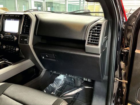 Used 2019 Ford F150 Raptor w/ Equipment Group 802A Luxury image 36