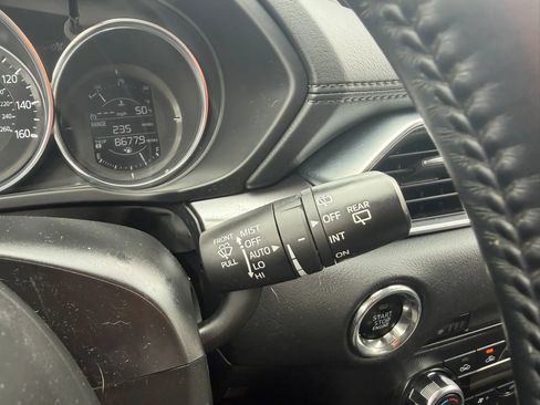 Used 2017 MAZDA CX-5 Touring w/ Preferred Equipment Package AWD/4WD image 15