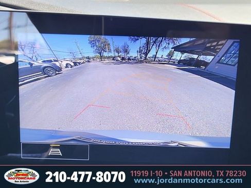 Used 2023 Chevrolet Corvette STINGRAY w/ Z51 Performance Package image 18