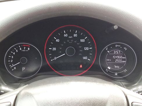Used 2016 Honda HR-V EX image 15